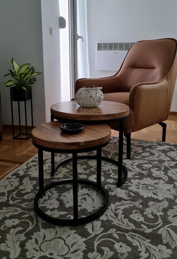 Apartman Tim Lux 1 Vrnjačka Banja Buitenkant foto
